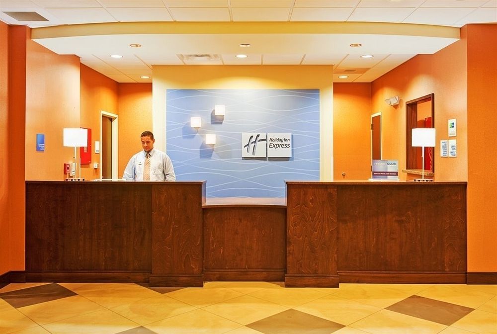 Holiday Inn Express & Suites Warner Robins North West By Ihg Экстерьер фото